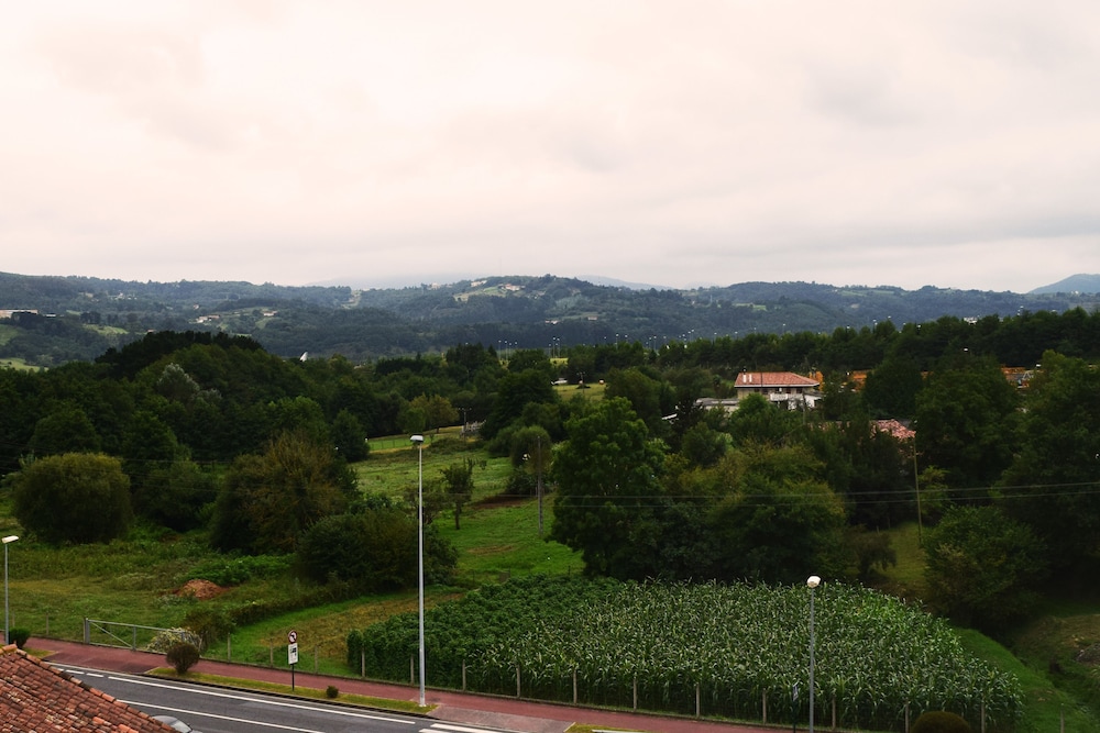 Hotel New Bilbao Airport 27/35