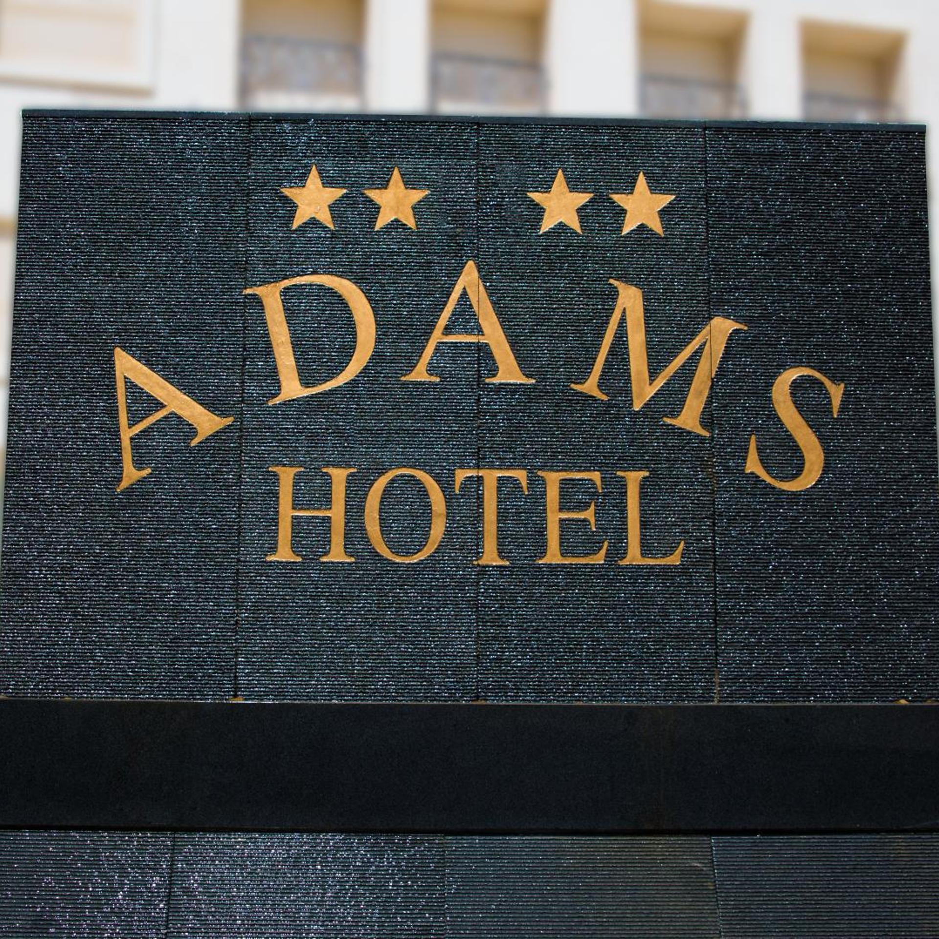 Adams Hotel 6/50