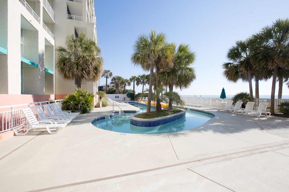 Ocean Drive Beach Golf Resort 7/64