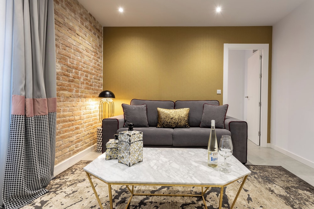Bibo Suites Plaza Nueva 37/48