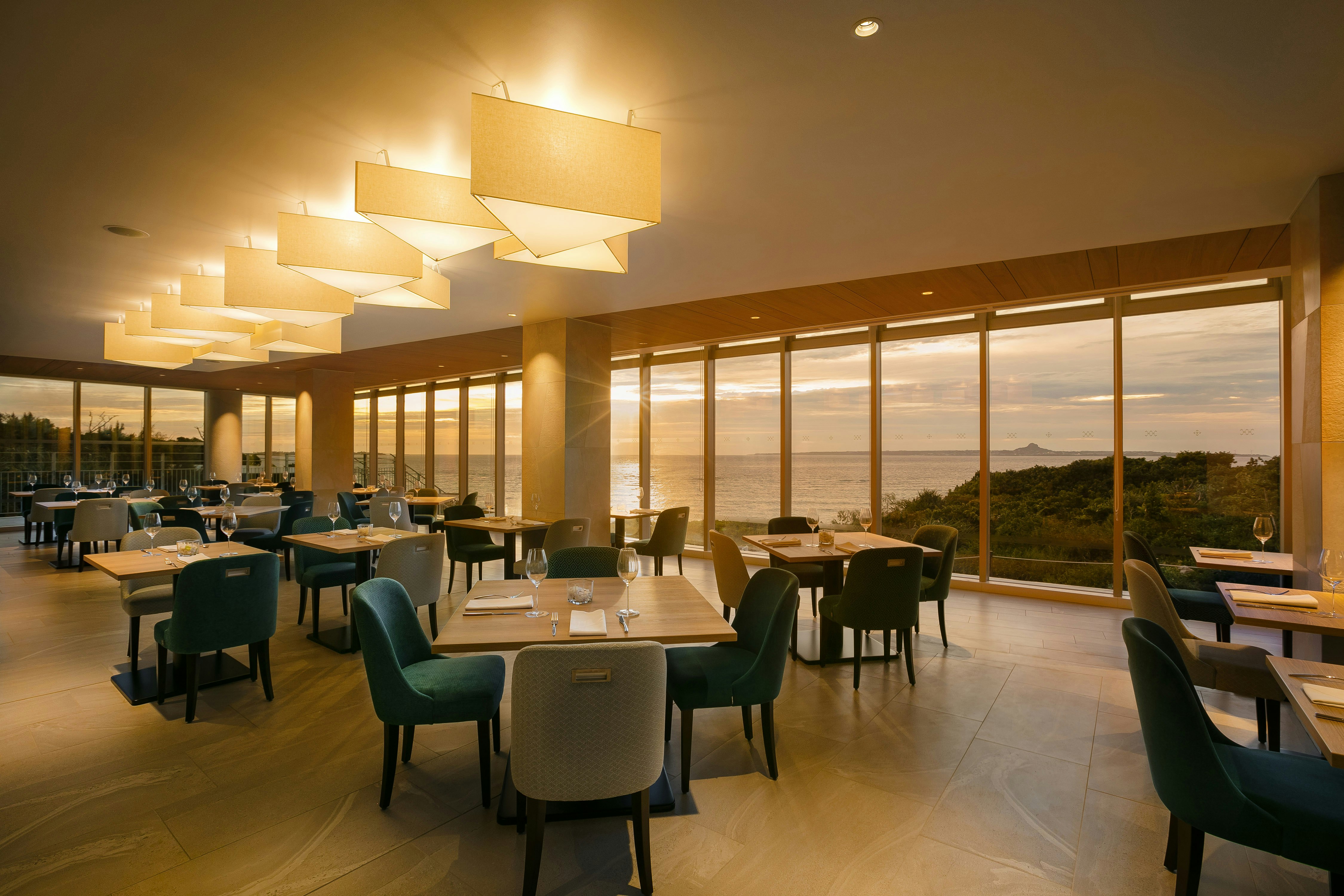 The Beach Resort Sesoko by Hilton Club 17/23