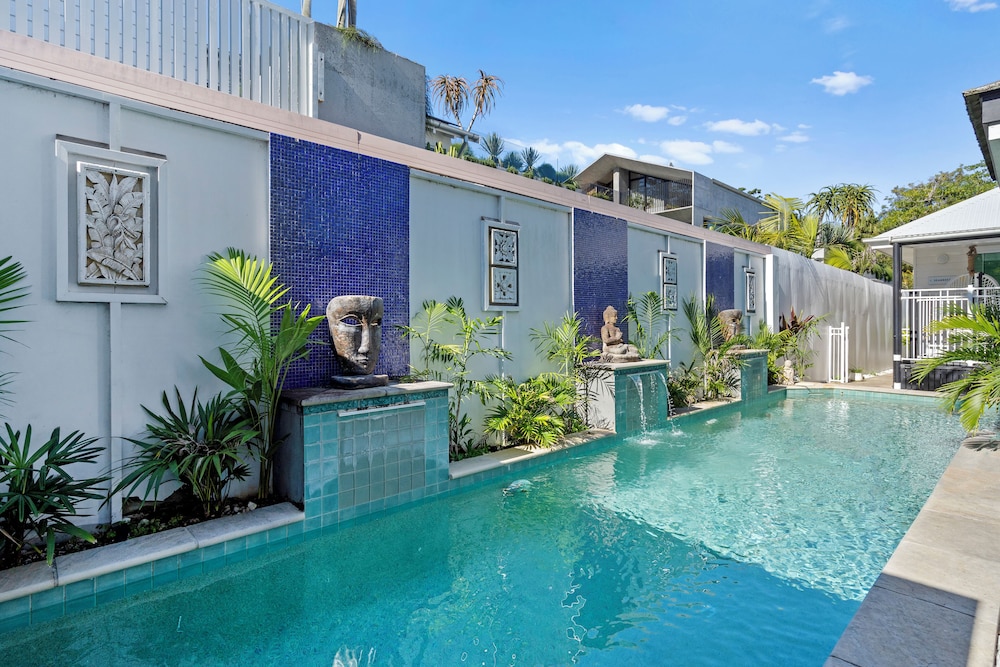 Azur Byron Bay 56/65
