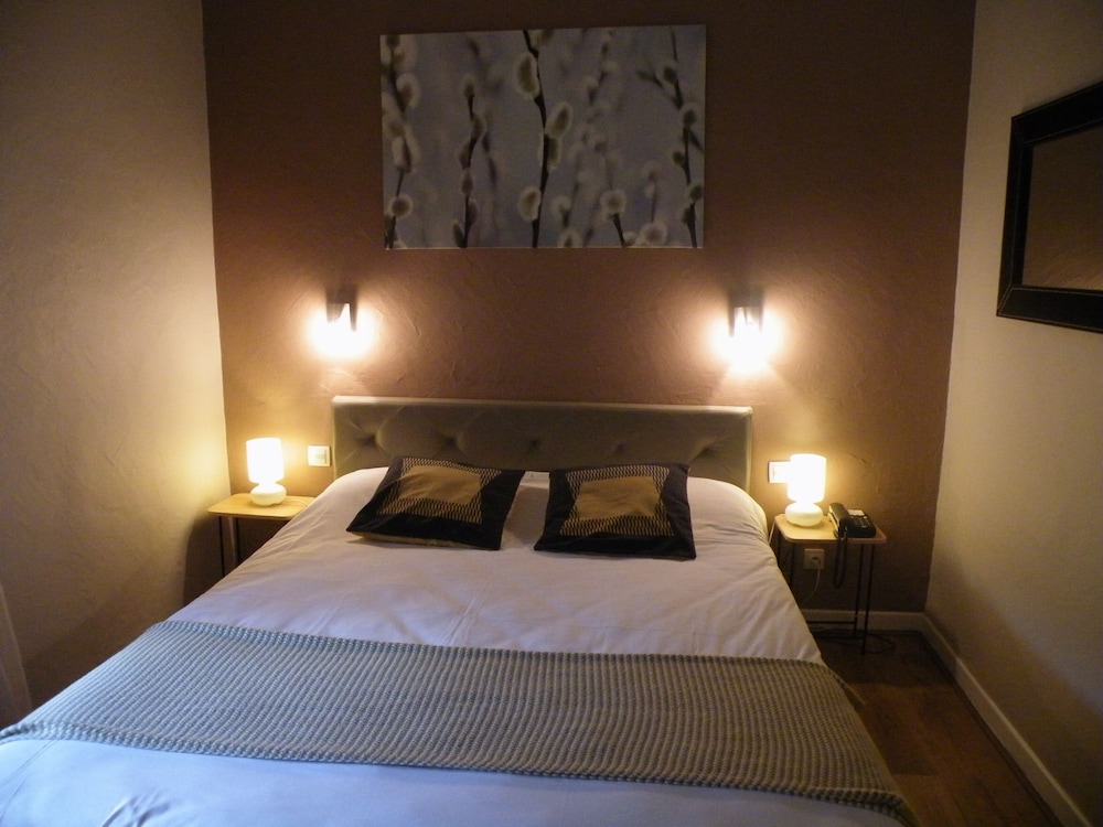 Brit Hotel Confort Roanne Grand Hotel 27/69