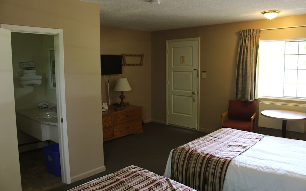 Colonial Resort and Spa 30/70