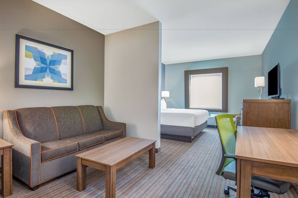 Holiday Inn Express Suites Stillwater University Area 30/49