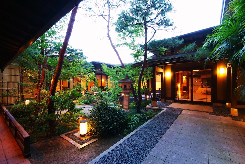 Biwako Hanakaido 46/50