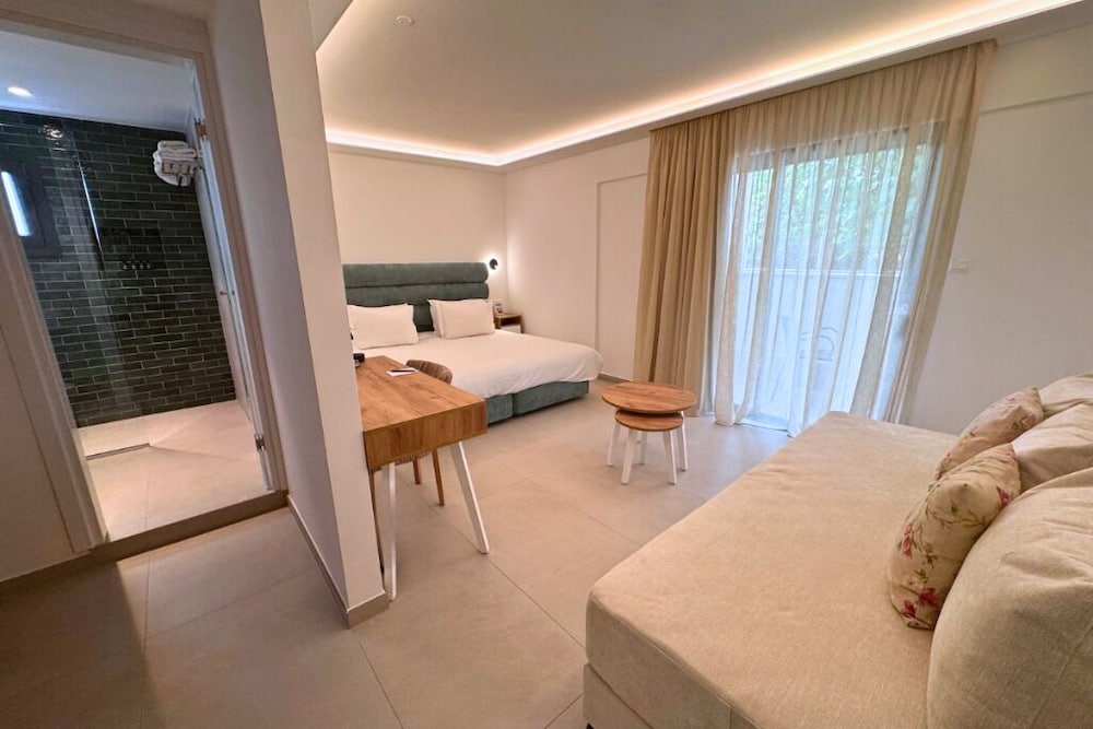 Hypnos Boutique Hotel 35/50