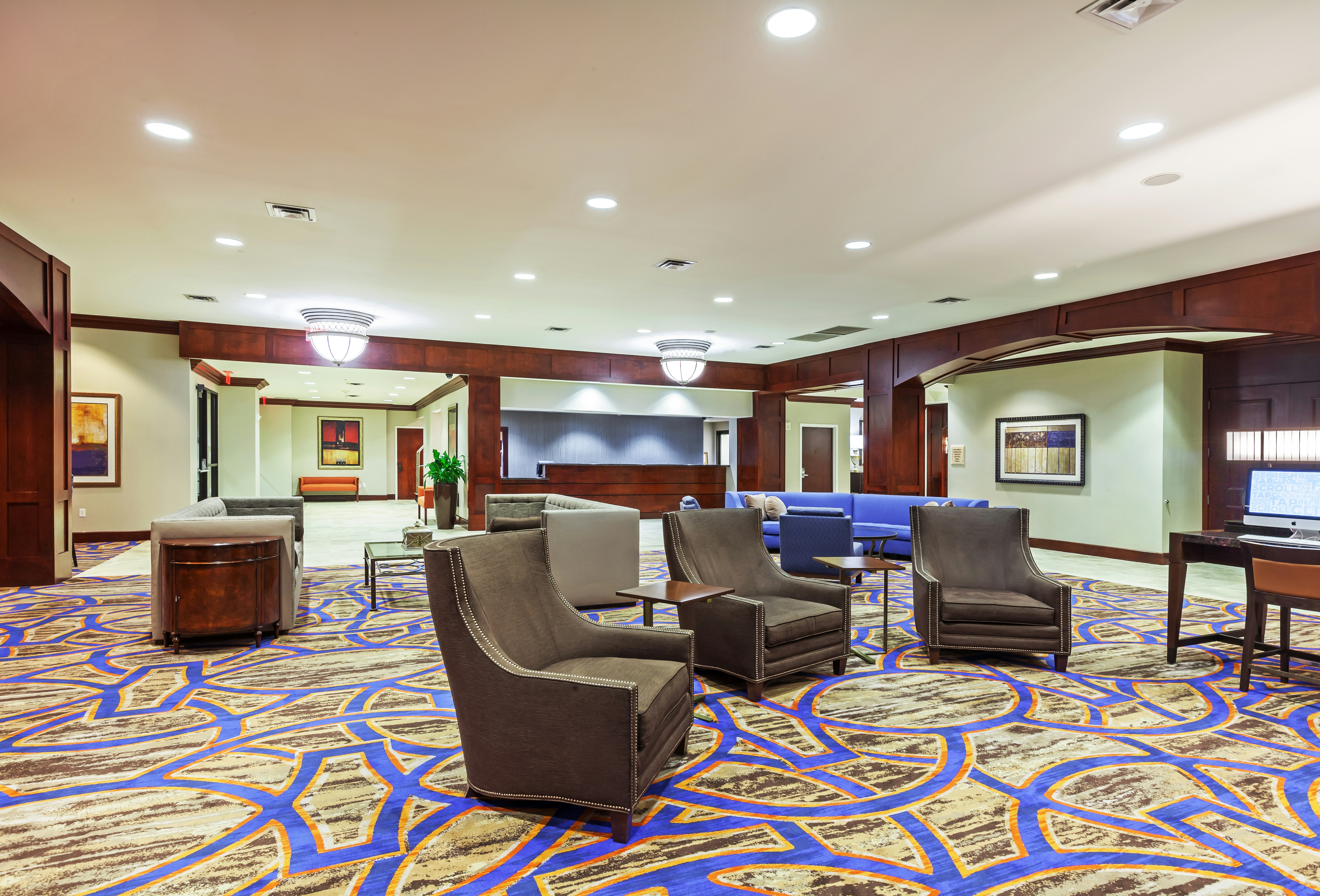 Hilton Waco 32/50