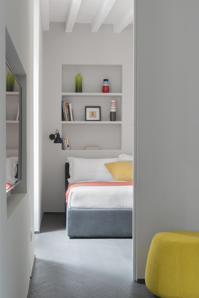 Brera Apartments In Garibaldi 49/50