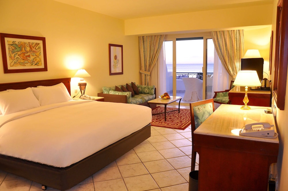 غرفة ديلوكس، Hilton Sharm Waterfalls Resort 2/10