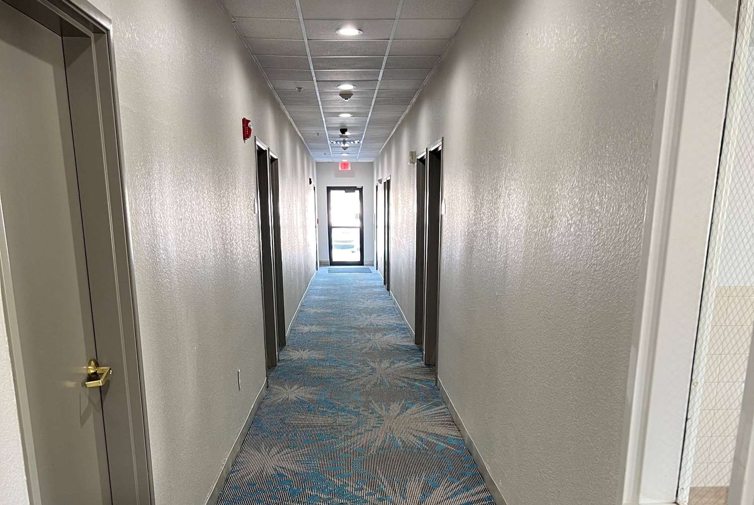 Days Inn by Wyndham near Kansas Speedway 2/13