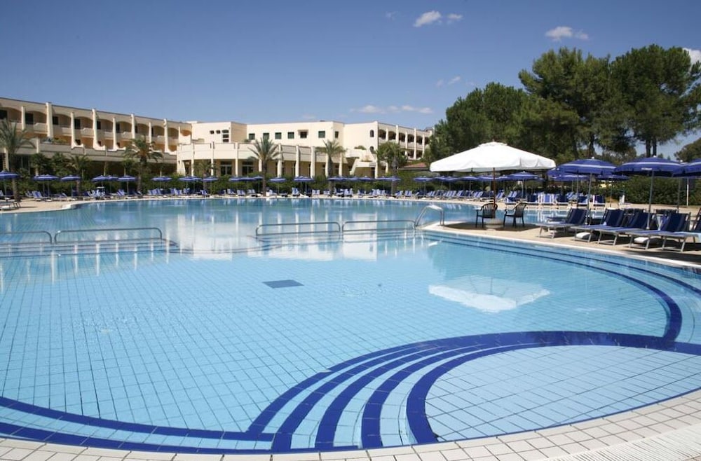 TI BLU Village Club 18/47