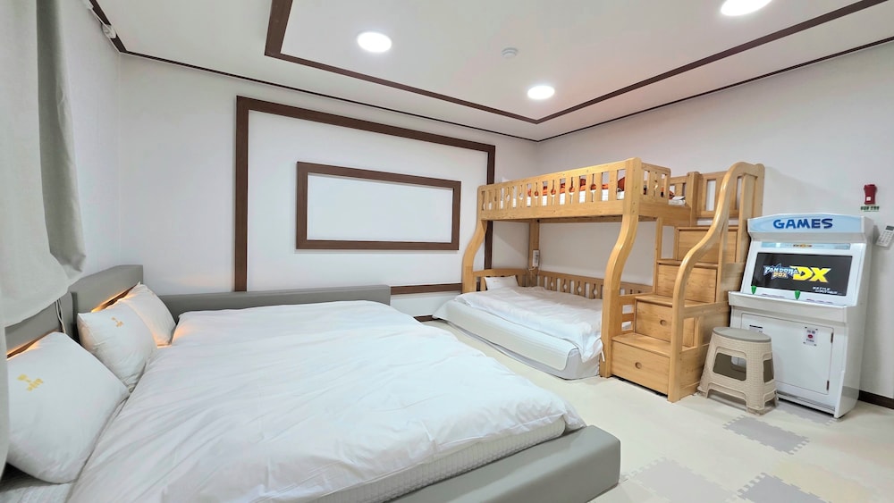 Kids & Family Hotel 18/70