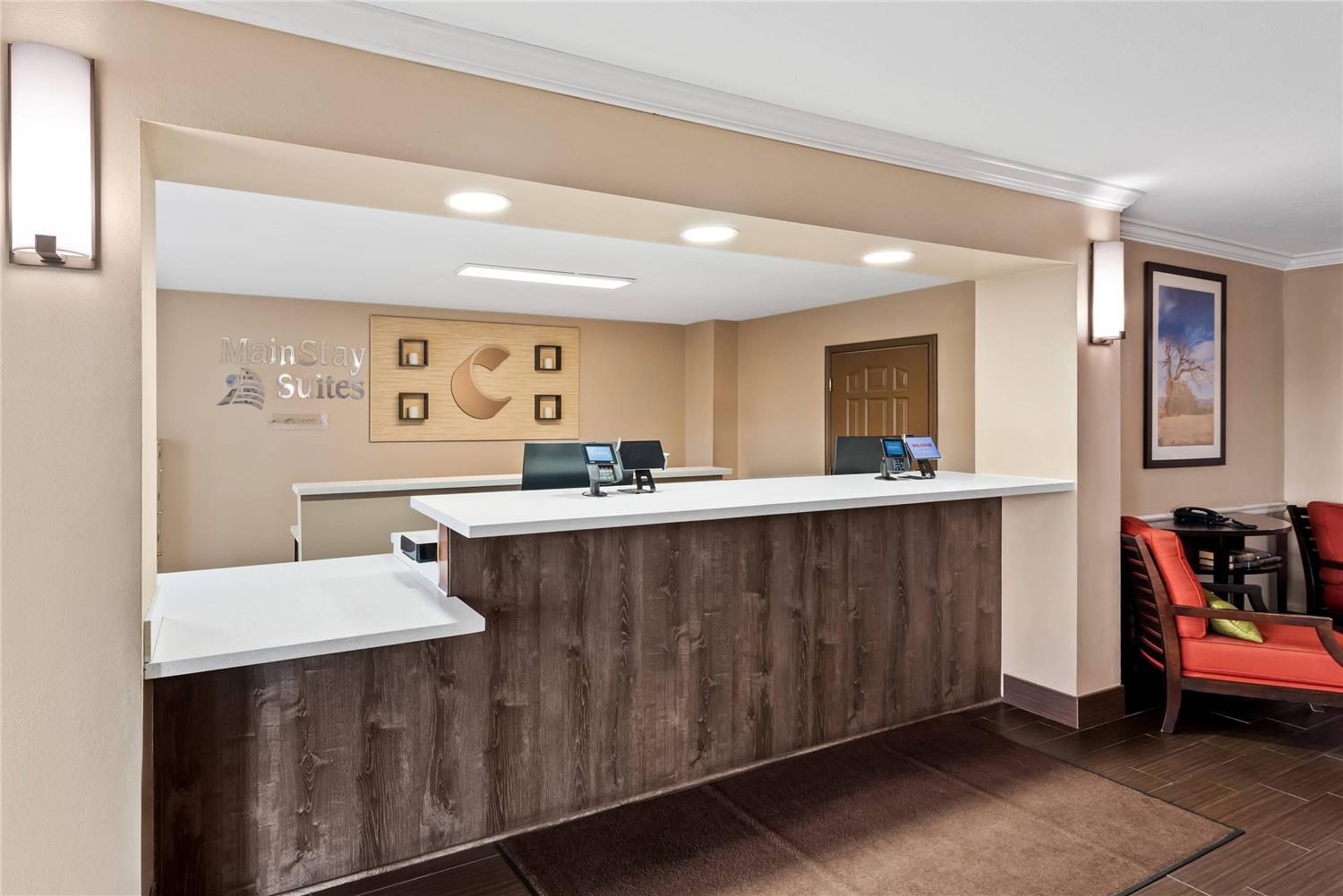 MainStay Suites El Centro I-8 2/23