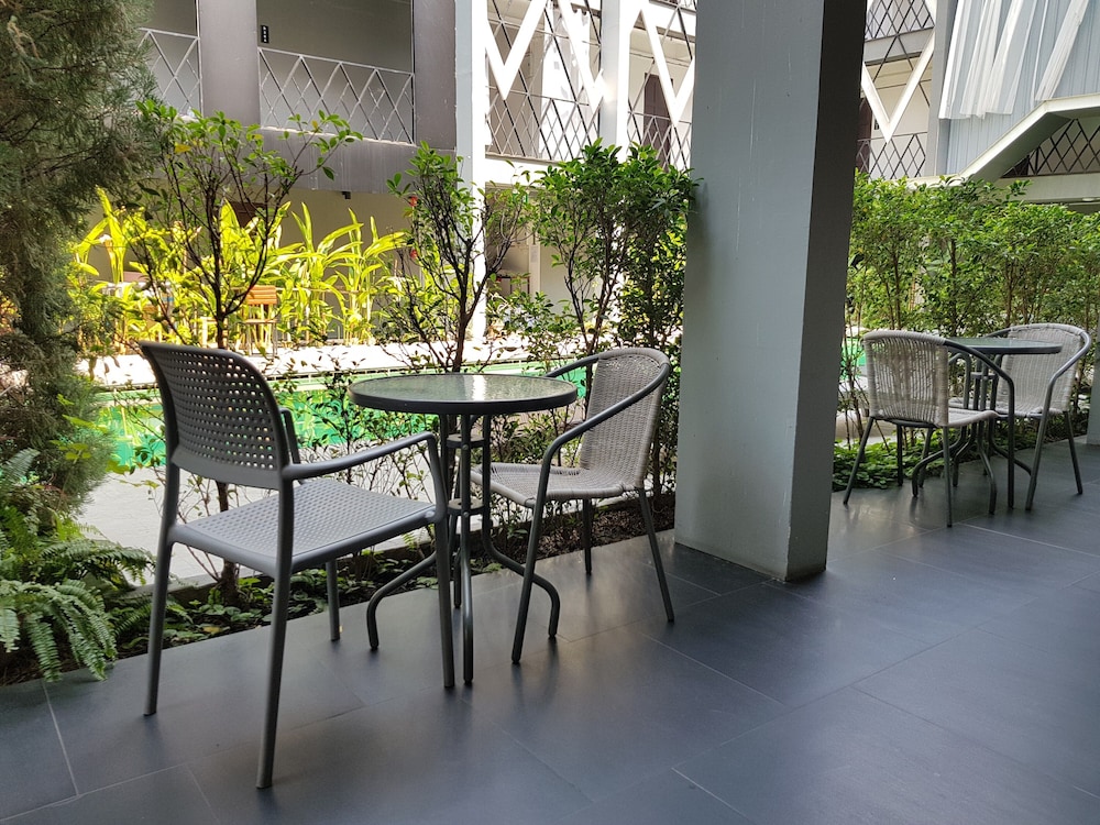 Shane Hotel Chiangmai 54/64