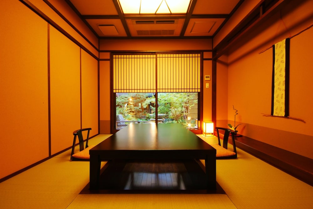 Biwako Hanakaido 30/50