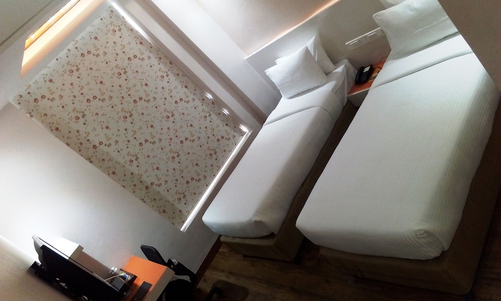 Mango Hotels Prangan - Bhubaneshwar 13/27