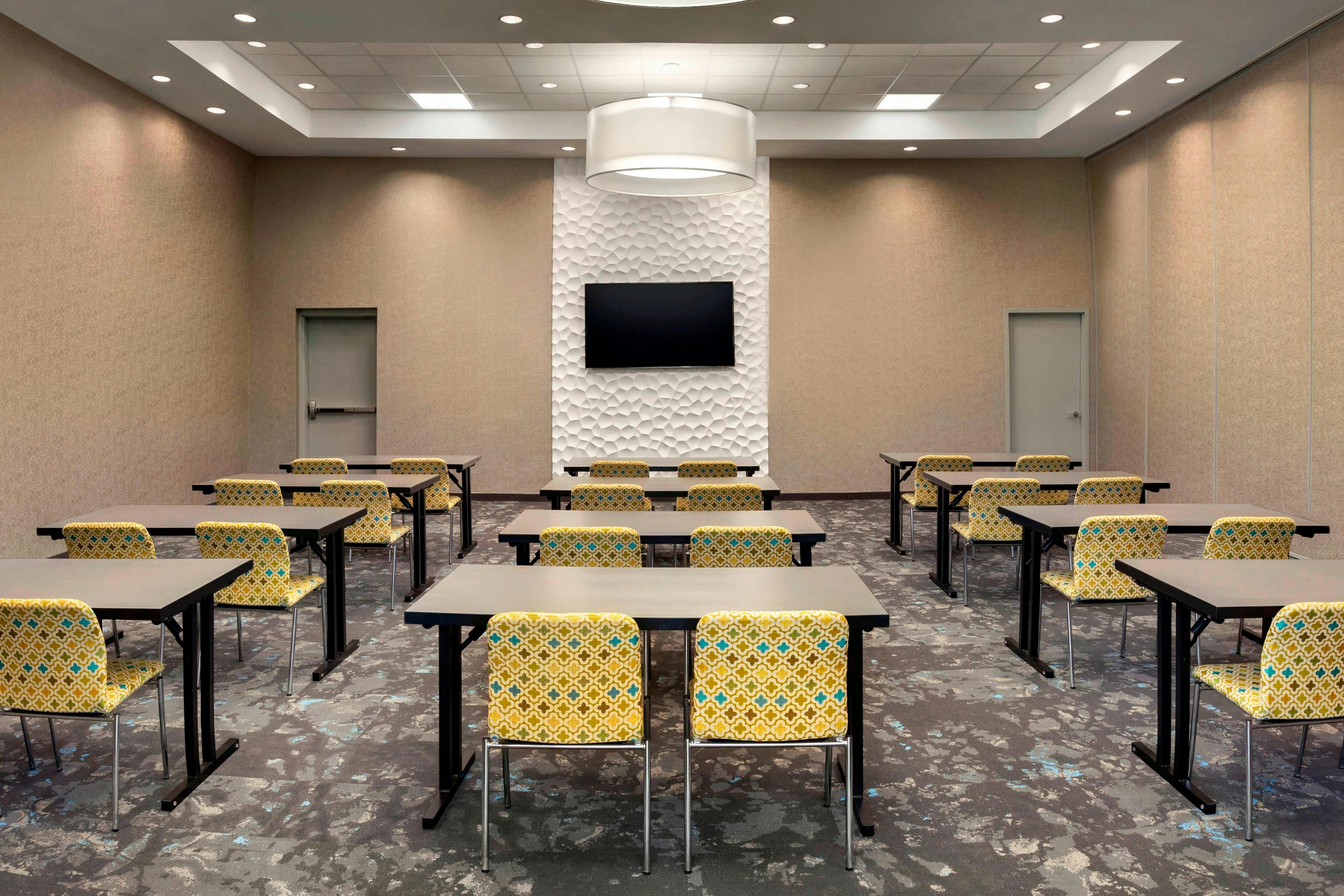 Aloft Jacksonville Tapestry Park 8/12