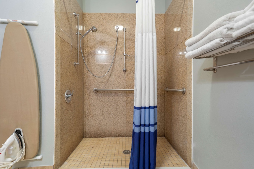 Best Western Wakulla Inn & Suites 16/48