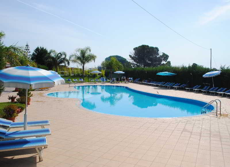 Club Esse Aquilia Beach Village 28/52