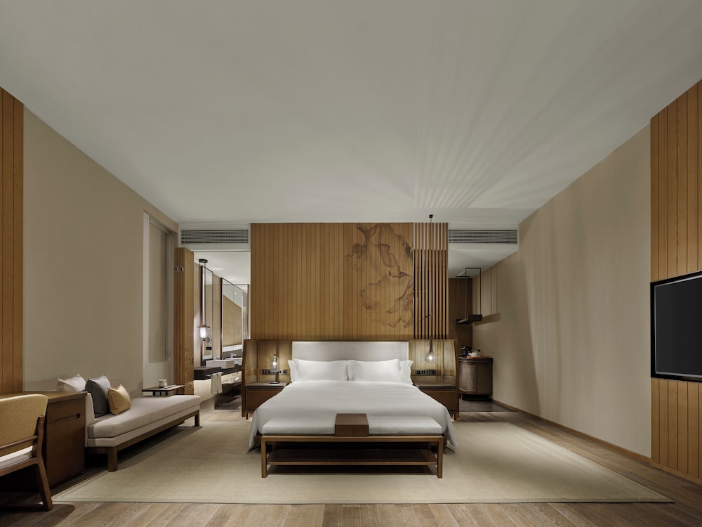 Angsana Zhuhai Hengqin 10/50