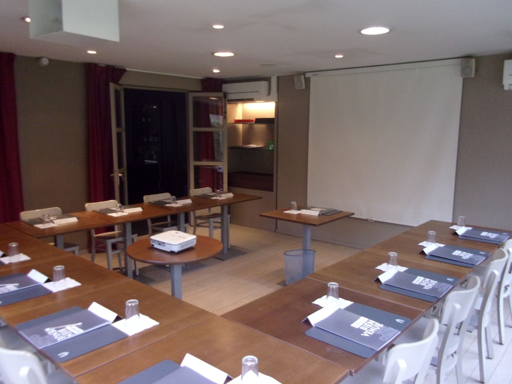 Campanile Chantilly 34/50