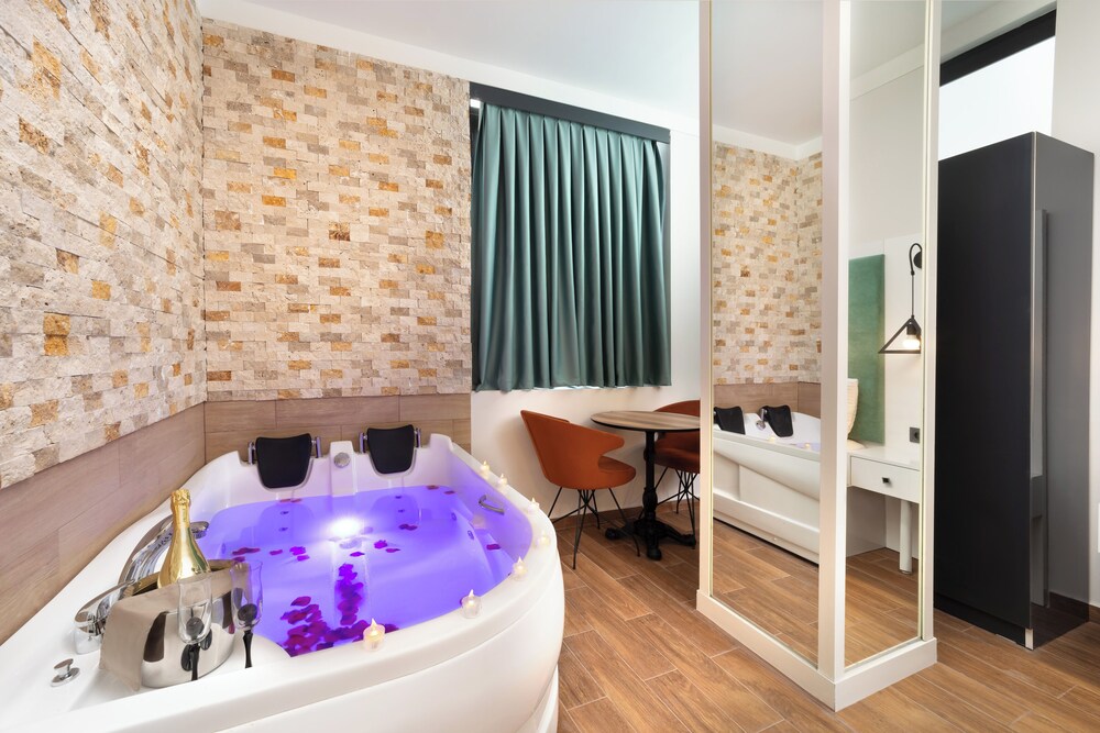 Des Suites Hotel 30/53