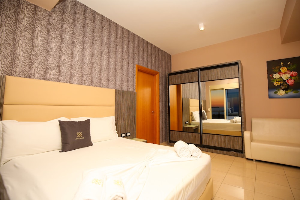 Hotel Aliko 24/63