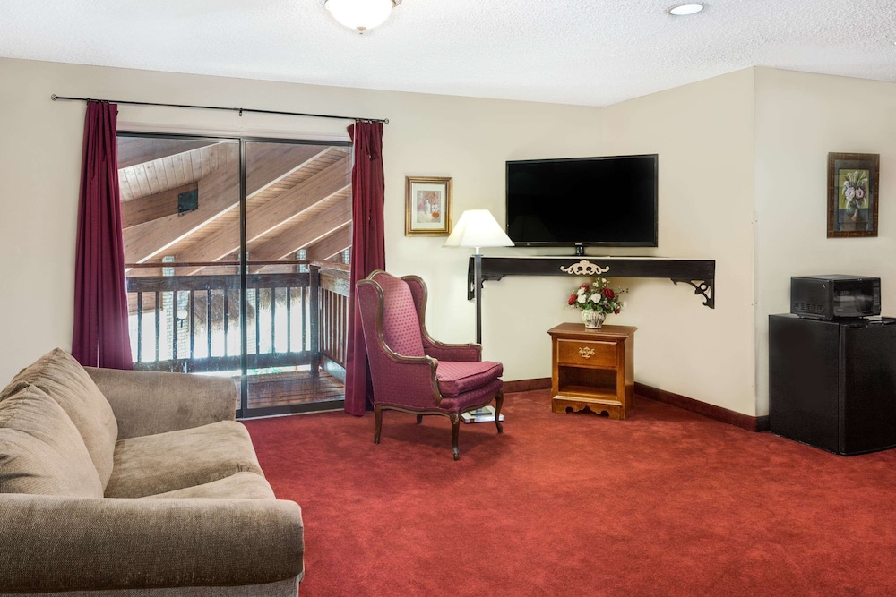 Days Inn By Wyndham Jackson 37/49