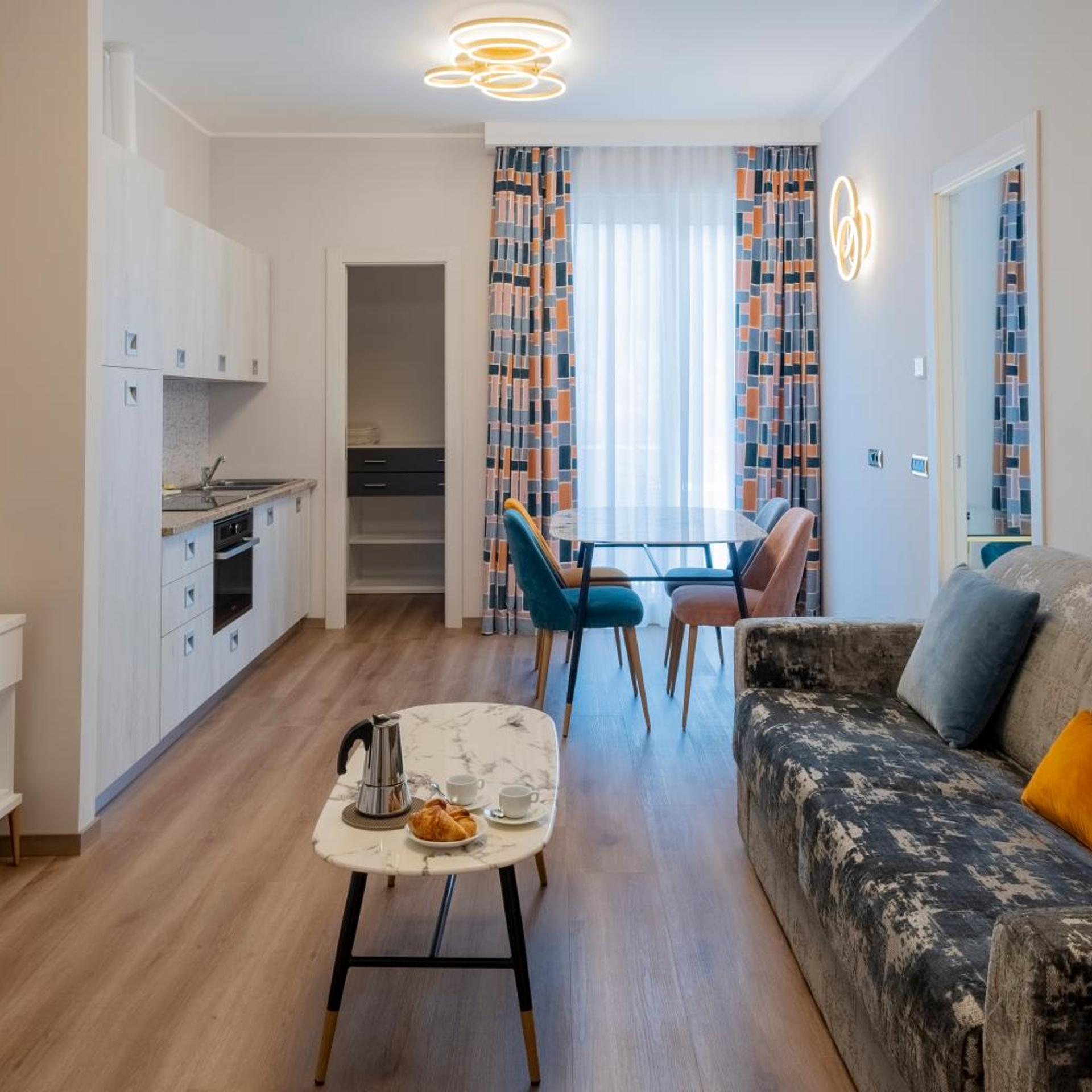 RESIDENCE CARL & DO 39/59