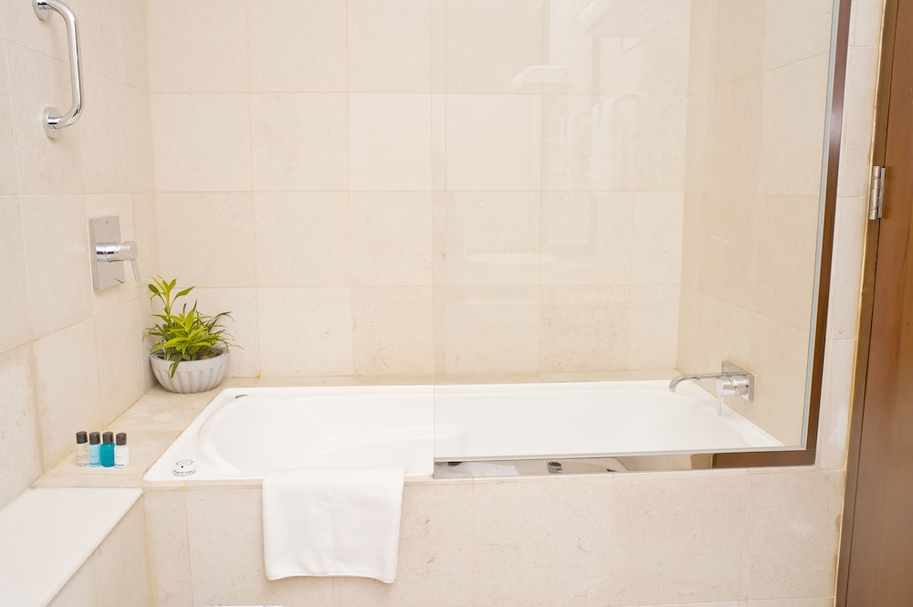 Ocean Edge Suites 47/49