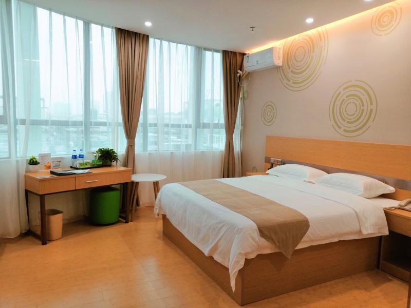 GreenTree Inn Shanghai Jinshan District Wanda Plaza Longhao Road Express Hotel 11/49