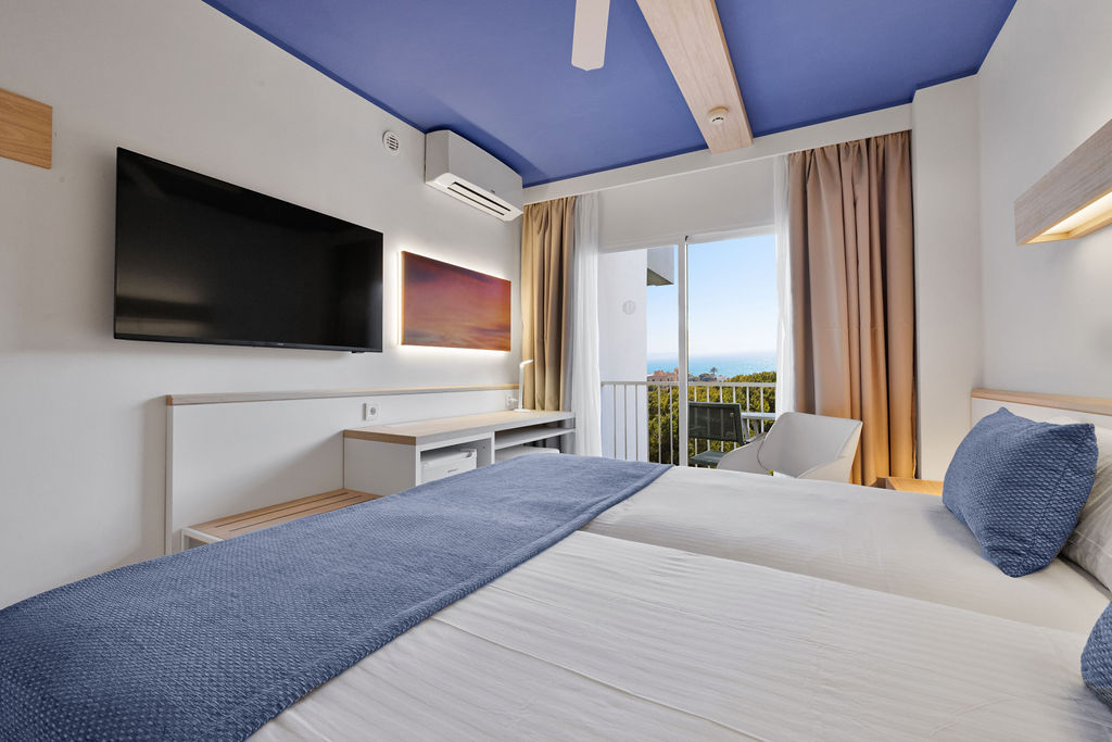 ROOM, DOUBLE BED, SEA VIEW, BALCONY
