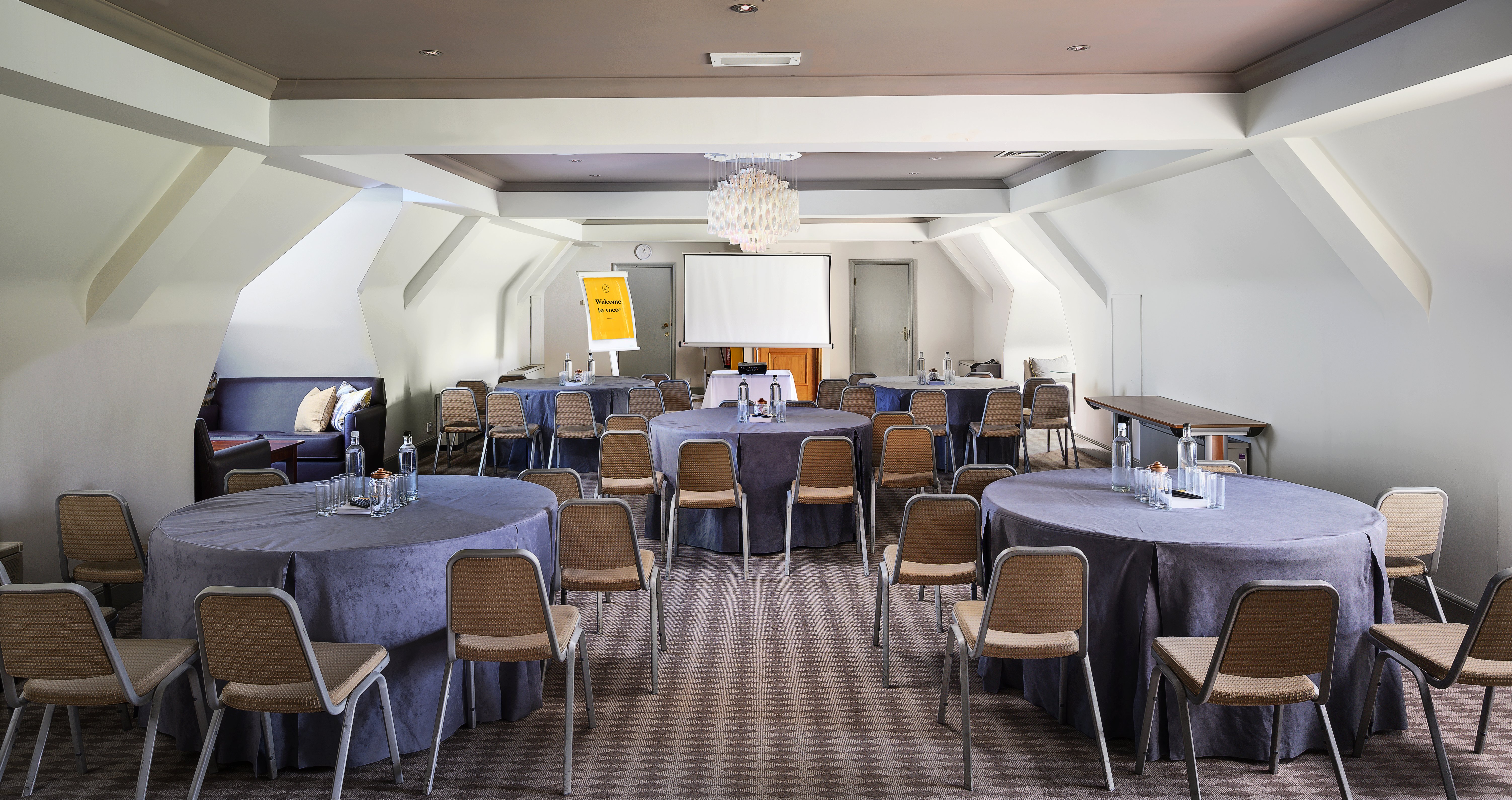 Voco Oxford Thames by IHG 39/50
