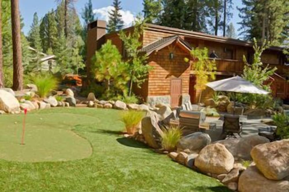 North Lake Lodges 42/50