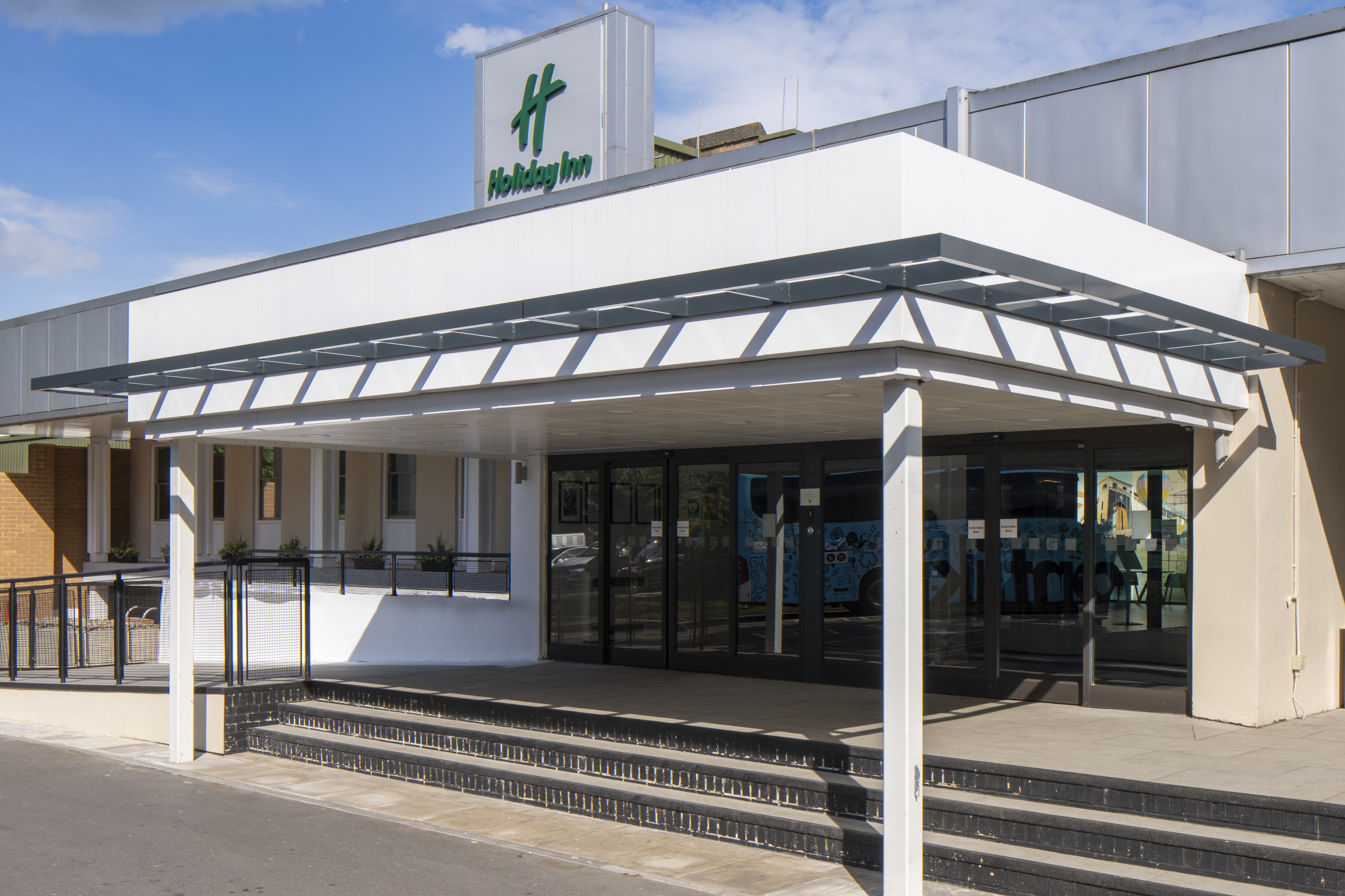 HOLIDAY INN BRISTOL FILTON 1/50