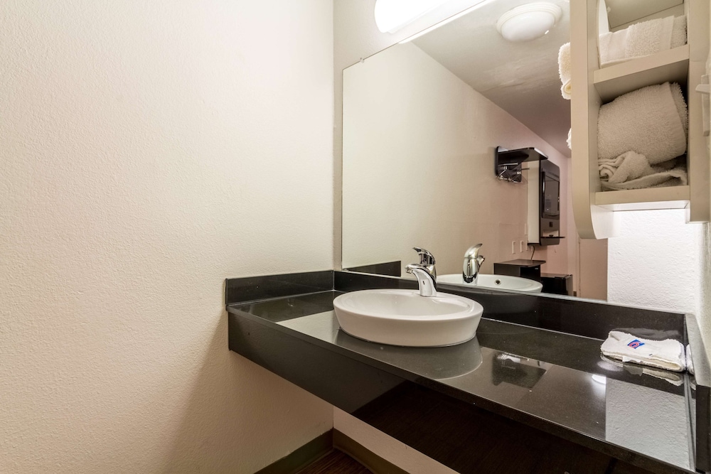 Motel6 Garland, TX - Dallas 38/44