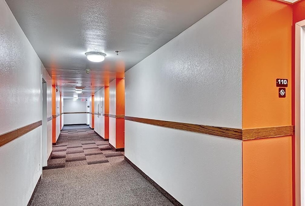 Motel6 Glenview, IL - Chicago North 40/60