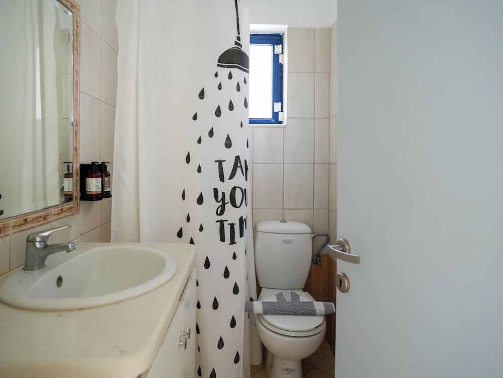 Philippos Studios And Apartments 41/49