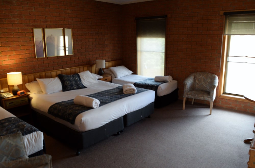 Bakery Hill Motel 14/35