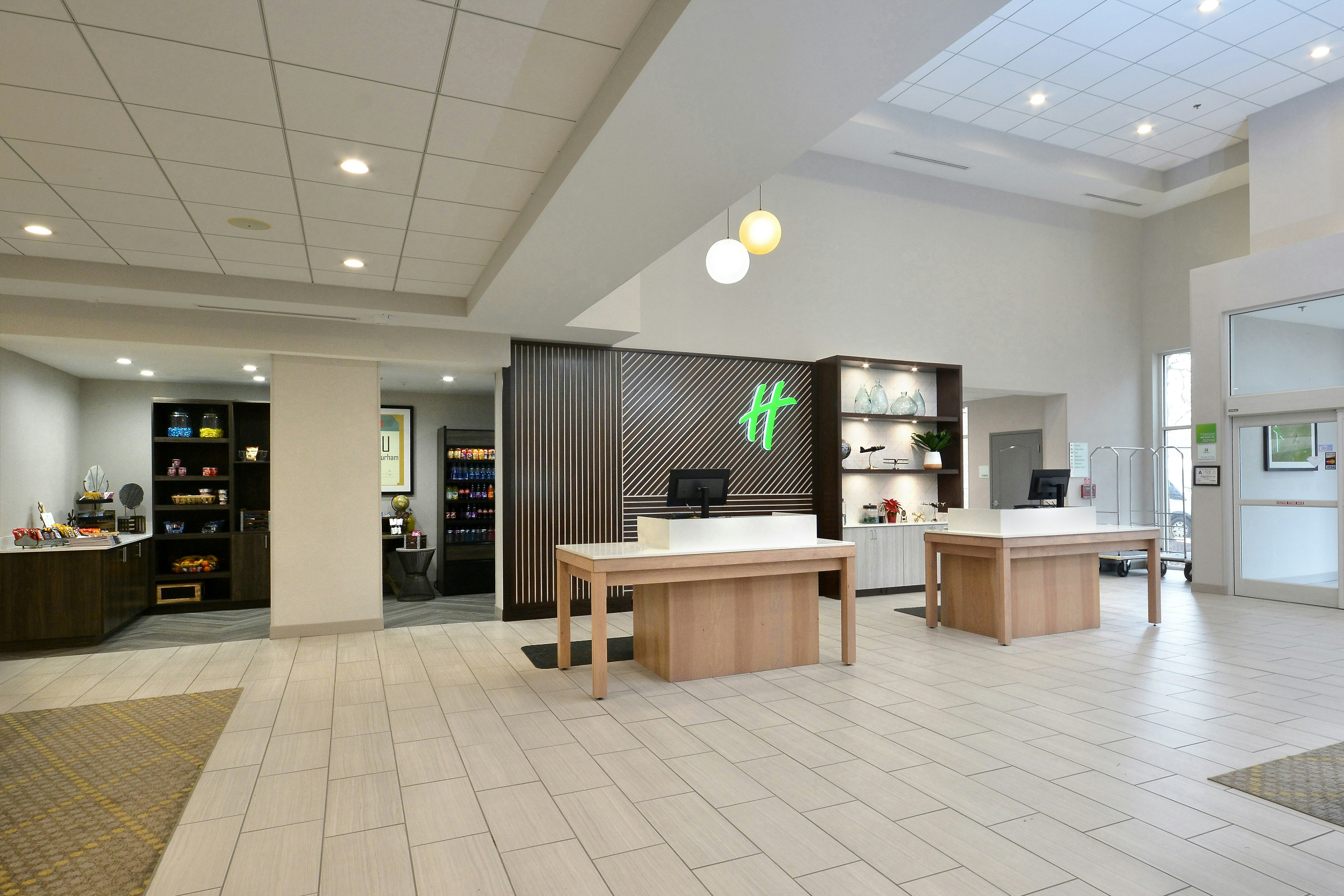 Holiday Inn Raleigh-Durham Airport 12/66
