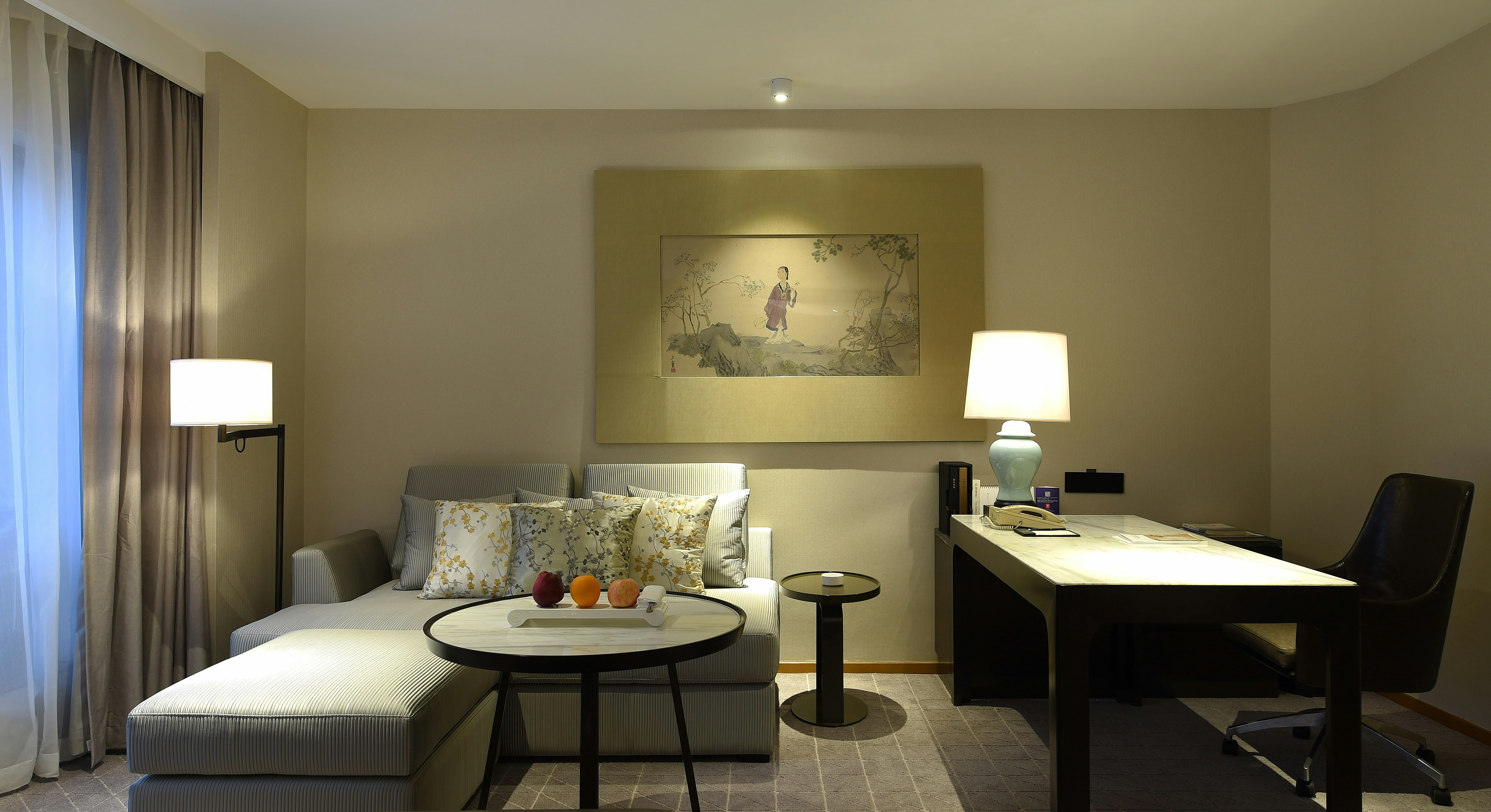 Jinling Hotel 44/52