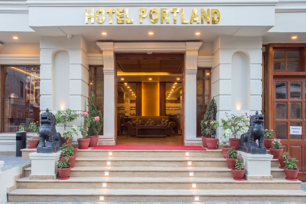 Hotel Portland 11/66