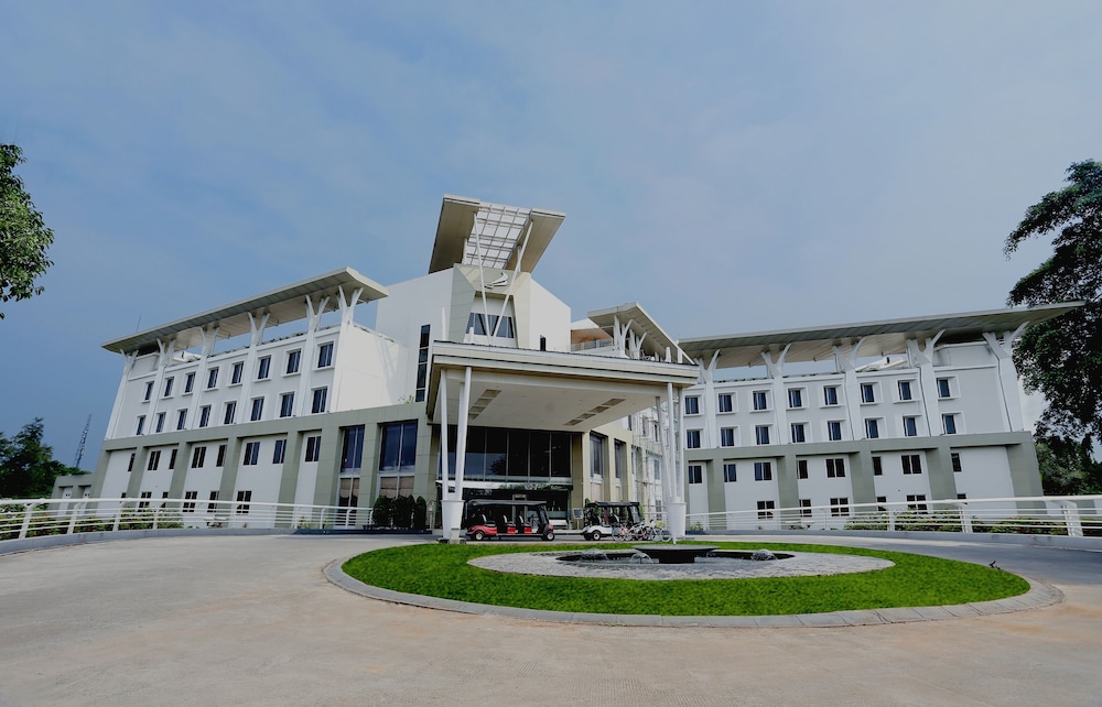 The Royale Krakatau Hotel 6/50