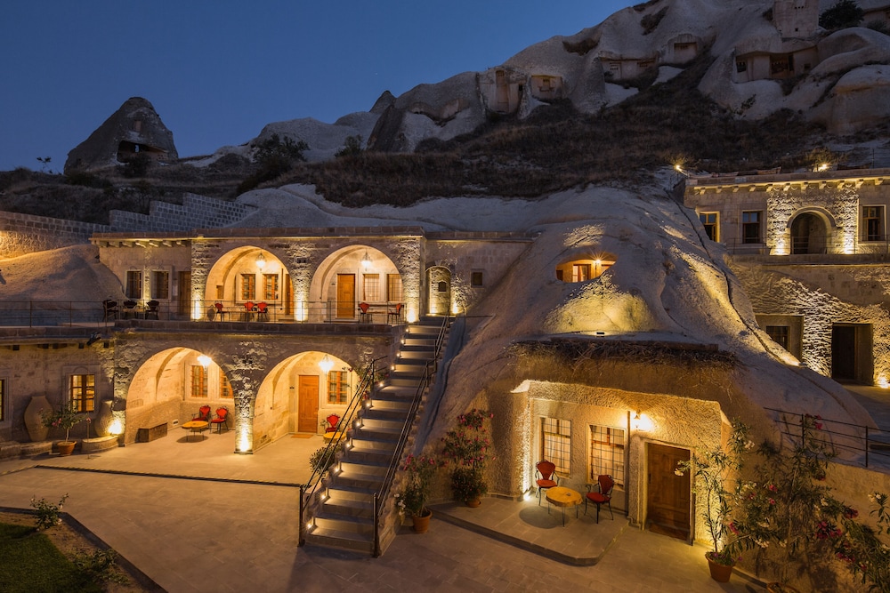 Lunar Cappadocia Hotel 3/50