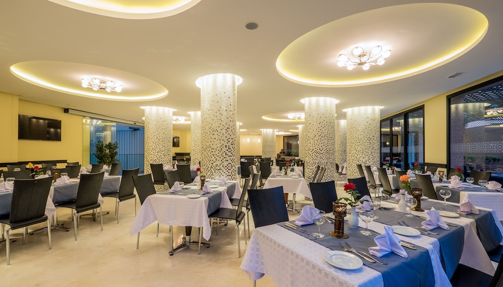 Hotel Ayoub 22/32