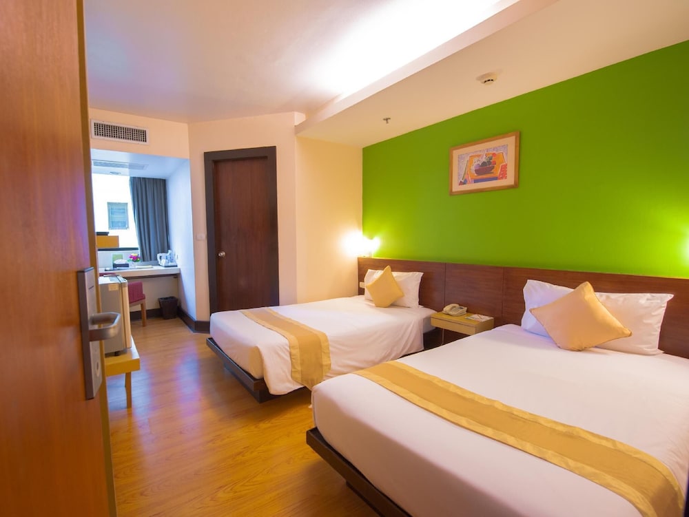 STANDARD, TWIN BEDS