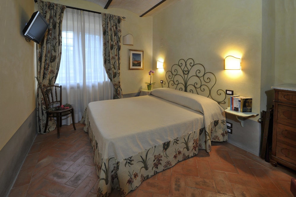 Agriturismo La Sovana 54/75
