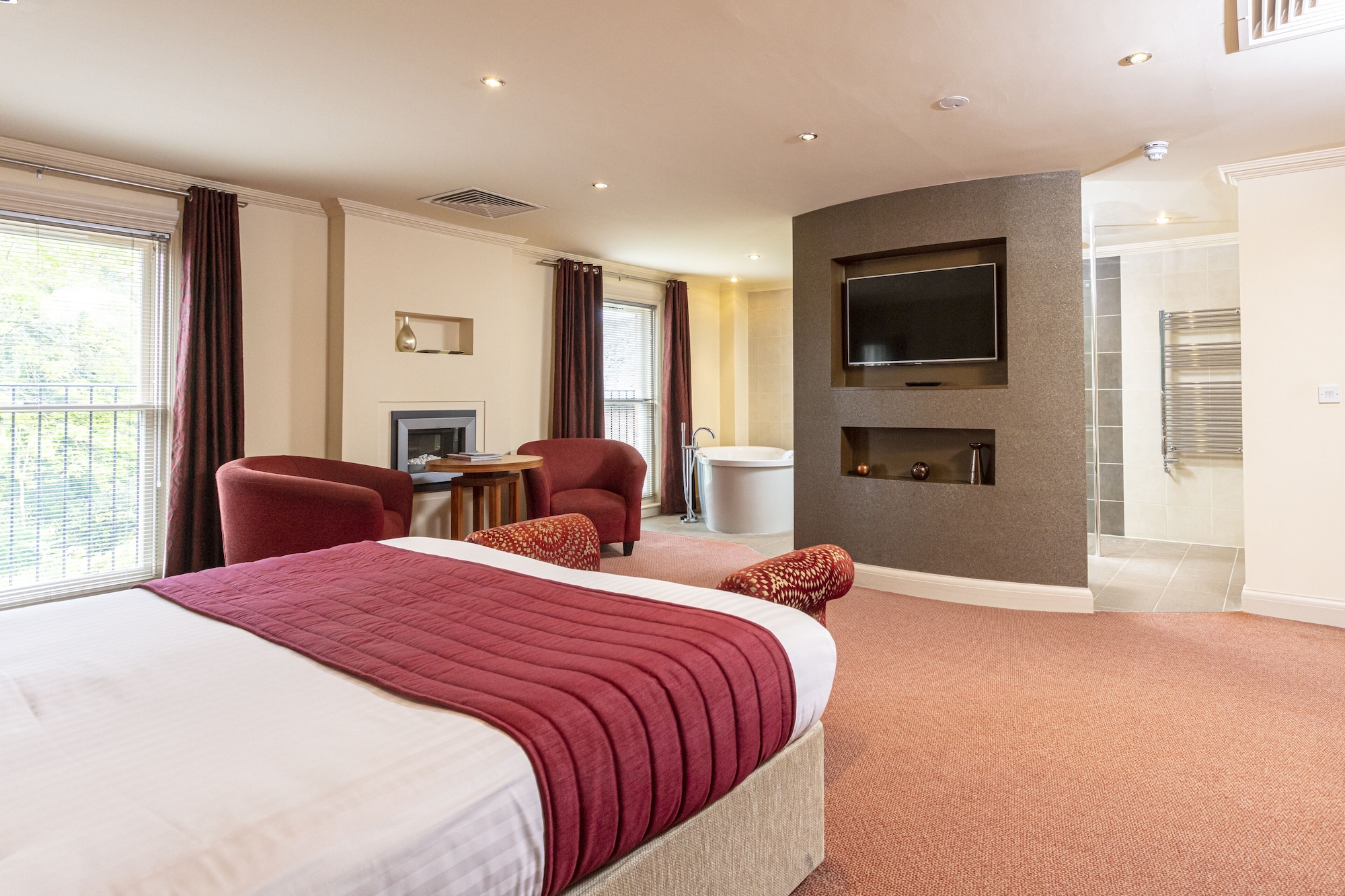 BOUTIQUE, SUITE