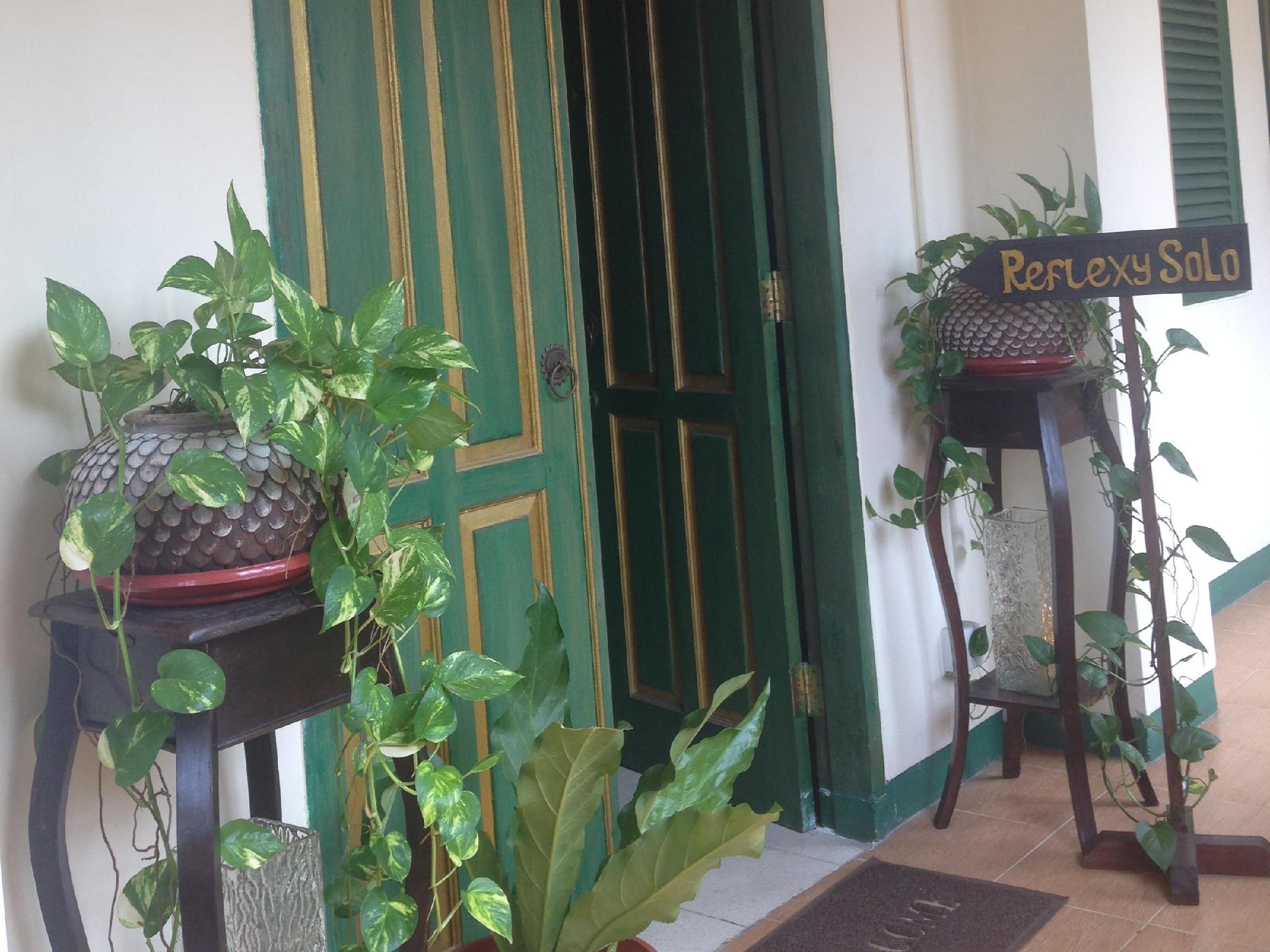 SARE Suites 8/41